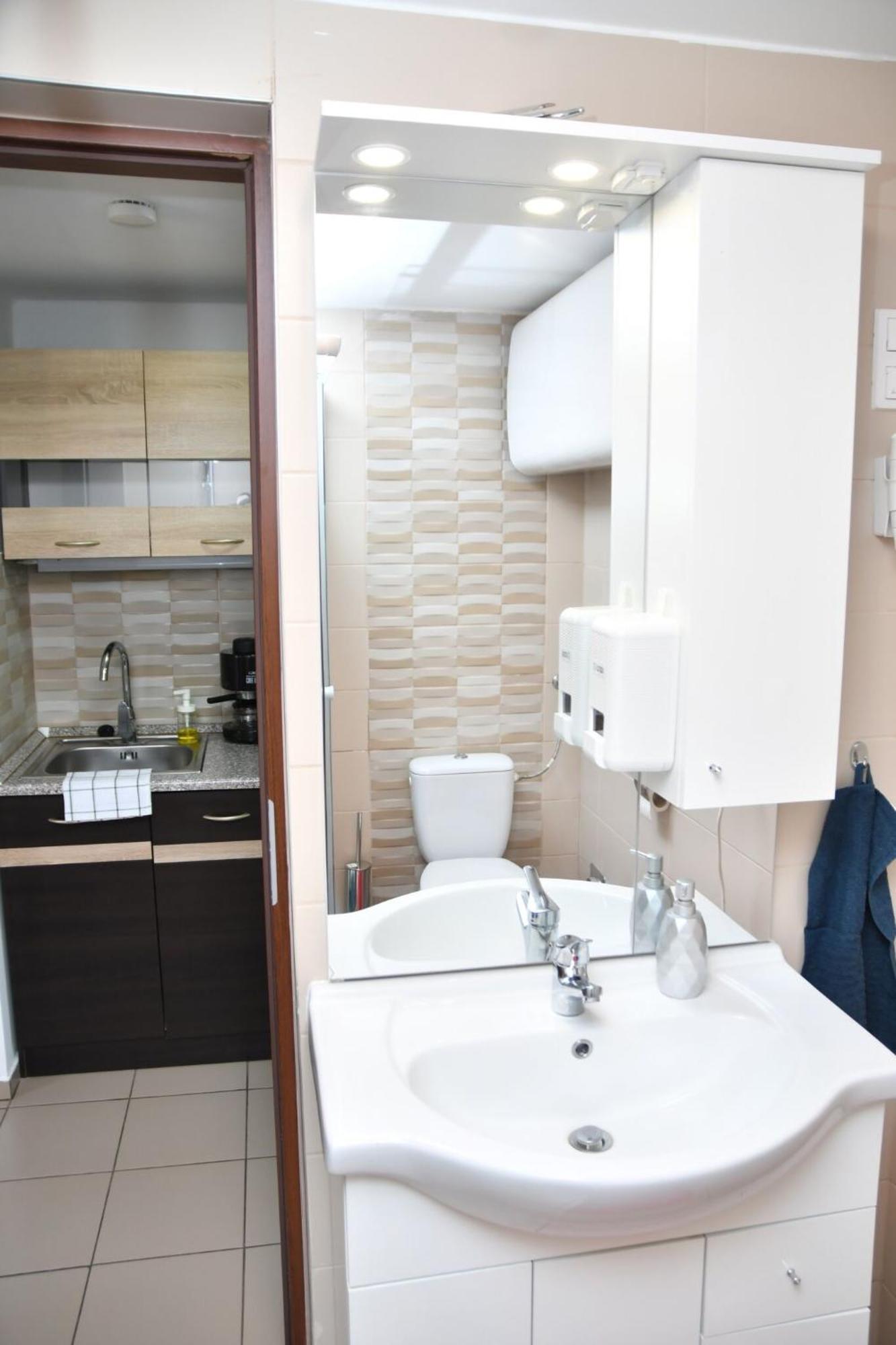 Foeveny Apartmanok Balatonfůzfő Exterior foto